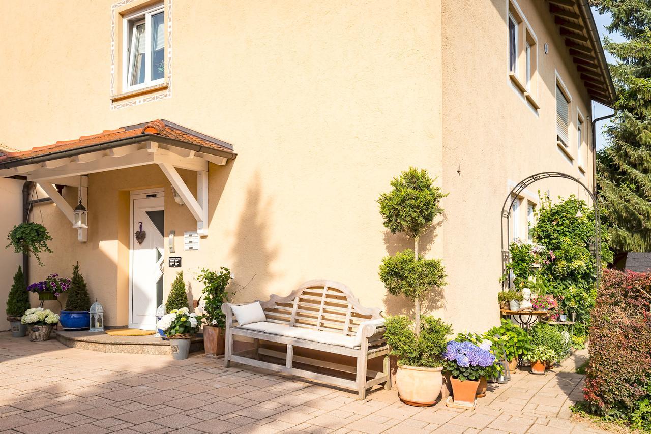 Ferienwohnung Auszeit マルクドルフ エクステリア 写真